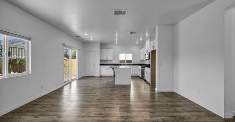 8918 Wolf Moon Drive, Reno, NV 89506 Photo