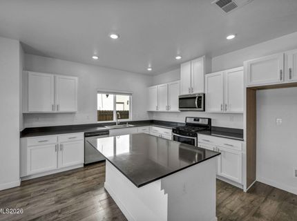8918 Wolf Moon Drive, Reno, NV 89506 Photo