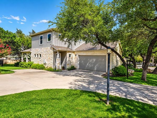 207 Fairlake CIR, Lakeway, TX 78734