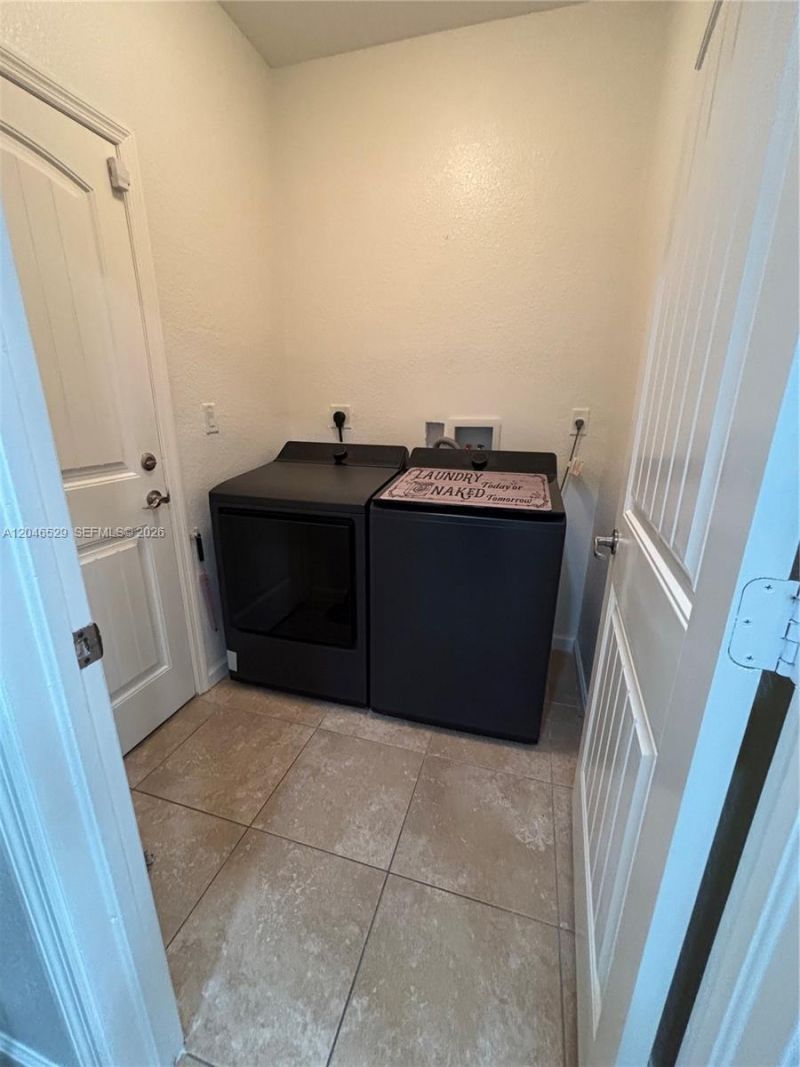3431 NE 1st St , Unit 3431, Homestead, FL 33033 Photo