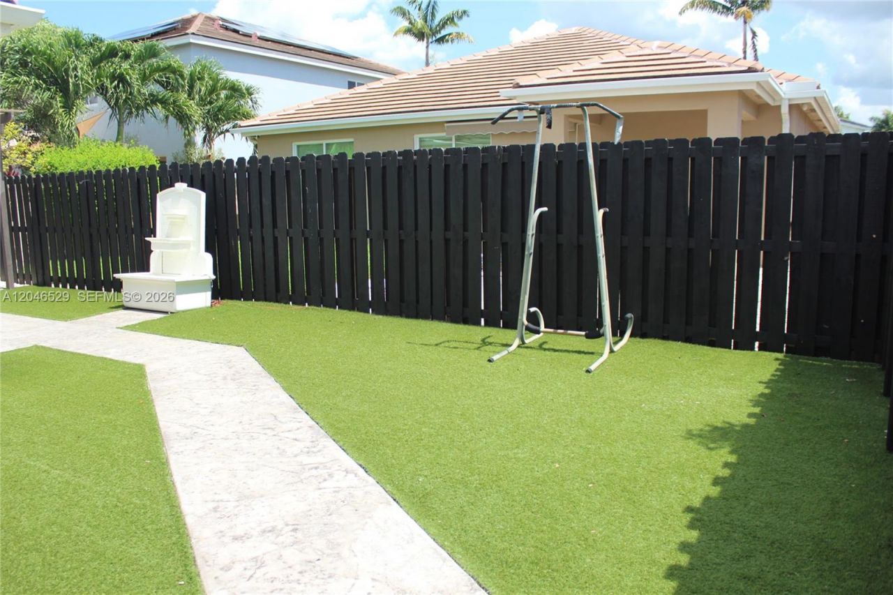 3431 NE 1st St , Unit 3431, Homestead, FL 33033 Photo