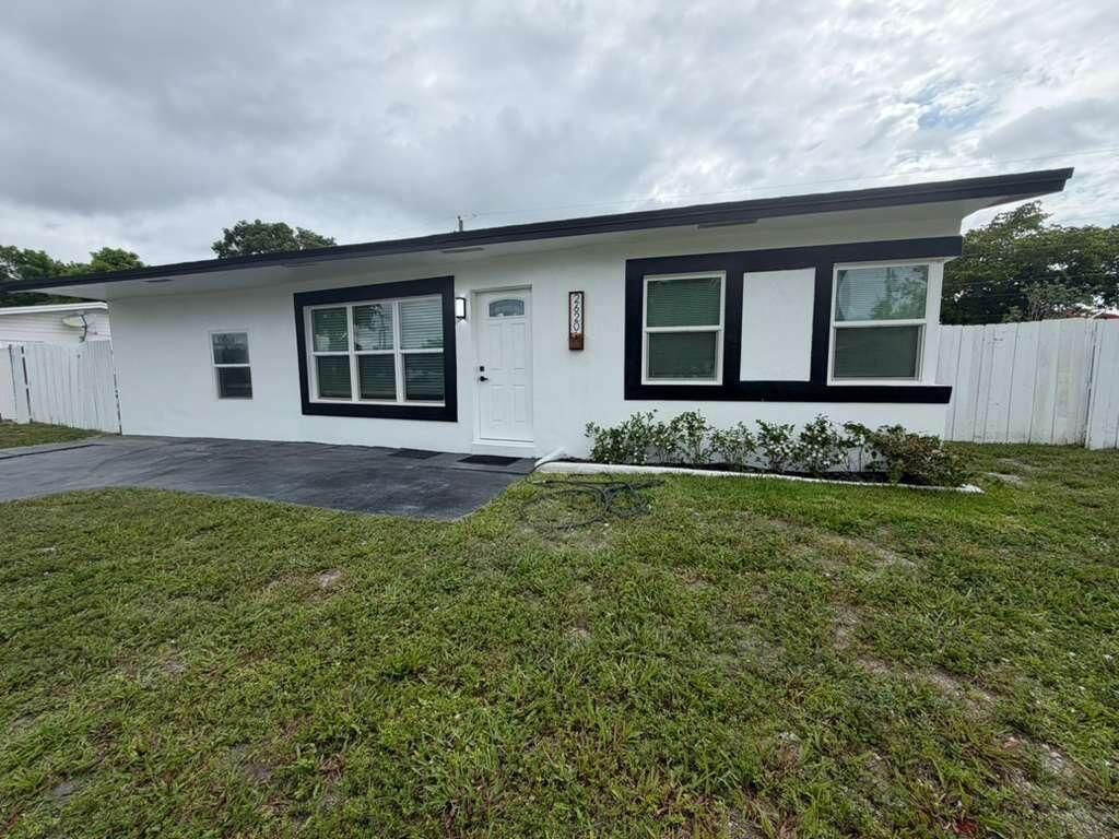 2620 NE 7th Terrace, Pompano Beach, FL 33064 Photo