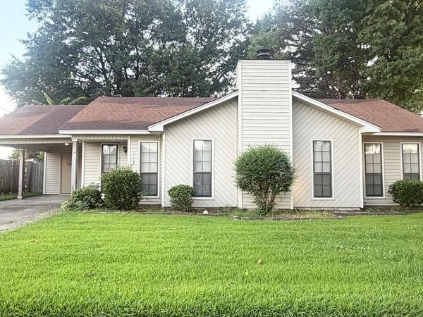 1113 We Catt Street, West Memphis, AR 72301