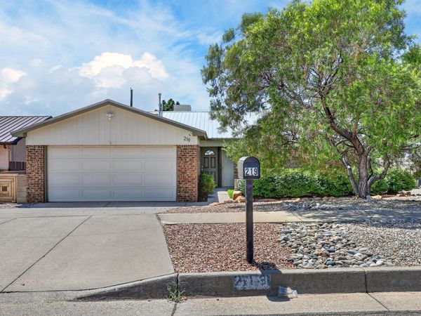219 Monte Largo Drive NE, Albuquerque, NM 87123
