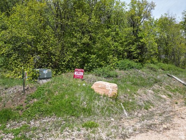 980 W BROAD HOLLOW CIR , Unit 10, Garden City, UT 84028