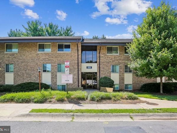 9906 WALKER HOUSE ROAD, Unit 6, MONTGOMERY VILLAGE, MD 20886