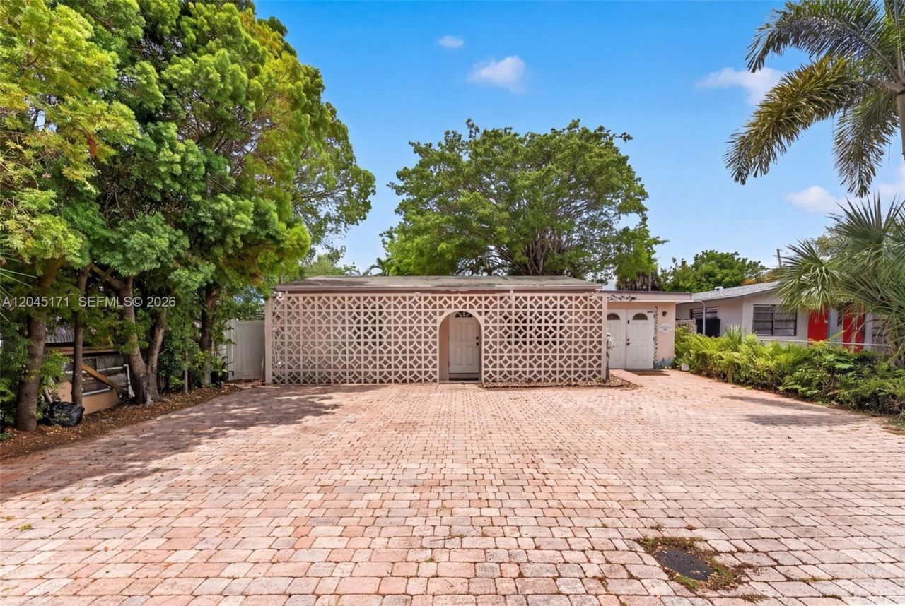 1805 N Dixie Hwy , Fort Lauderdale, FL 33305 Photo