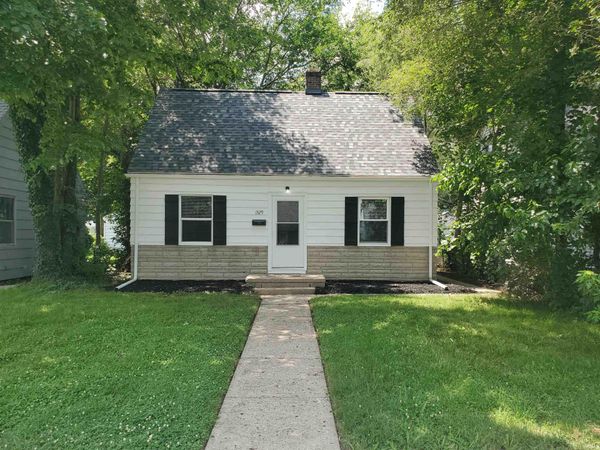 1329 N Meade Street, South Bend, IN 46628