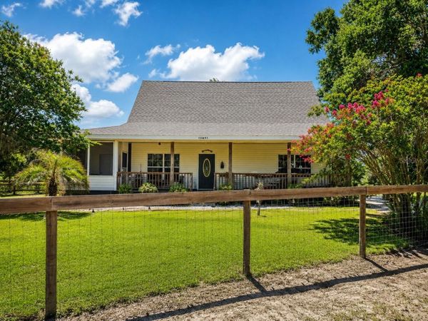 13691 S HWY 25 , EASTLAKE WEIR, FL 32133
