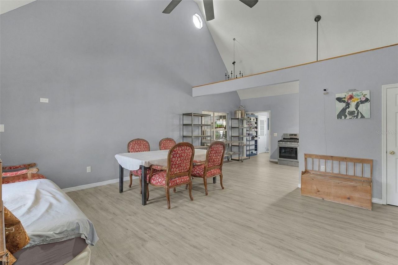 13691 S Hwy 25 , Eastlake Weir, FL 32133 Photo