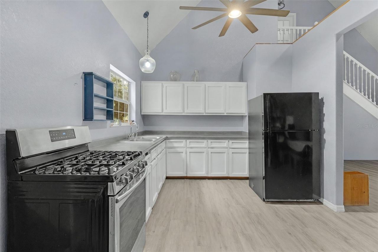13691 S Hwy 25 , Eastlake Weir, FL 32133 Photo