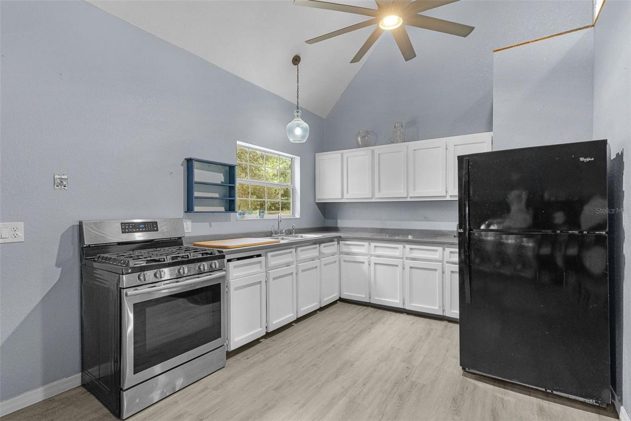 13691 S Hwy 25 , Eastlake Weir, FL 32133 Photo