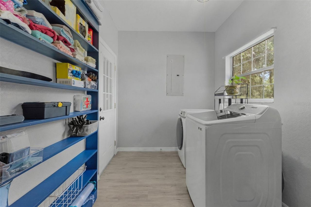 13691 S Hwy 25 , Eastlake Weir, FL 32133 Photo