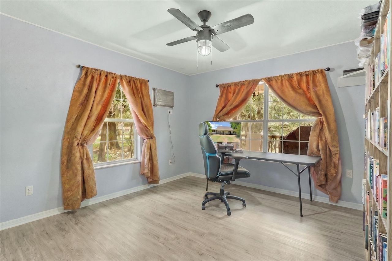 13691 S Hwy 25 , Eastlake Weir, FL 32133 Photo