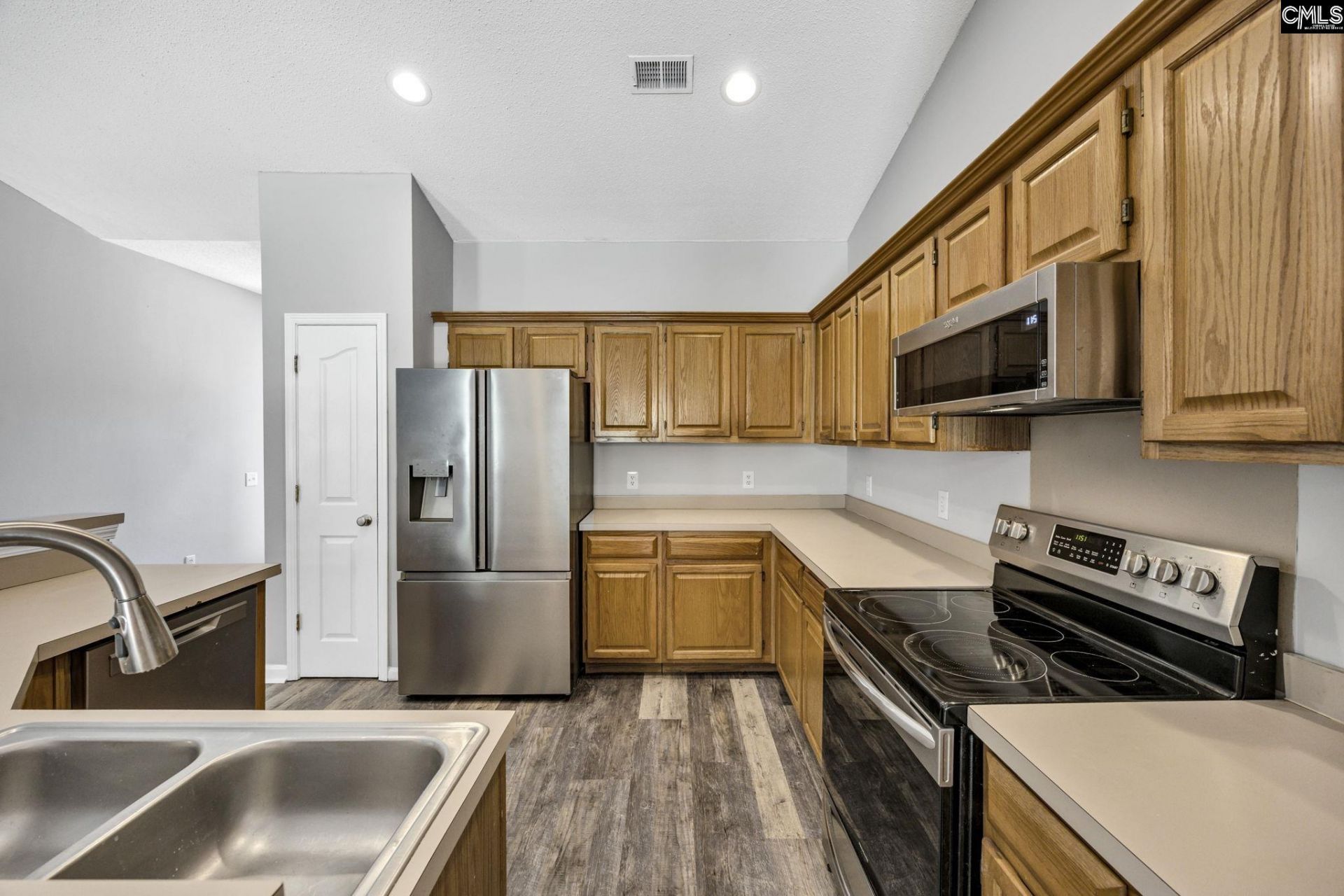 839 Neighbor Lane Photo 8