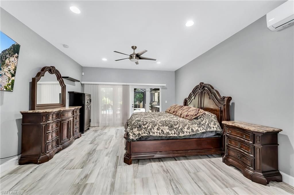 10711 Strike Ln, Bonita Springs, FL 34135 Photo