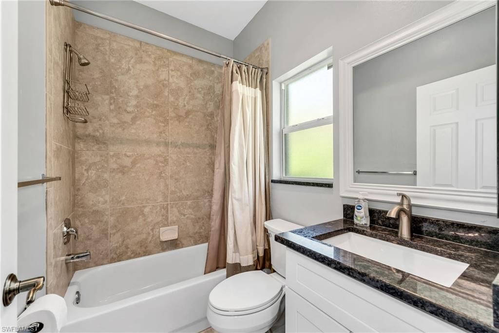 10711 Strike Ln, Bonita Springs, FL 34135 Photo