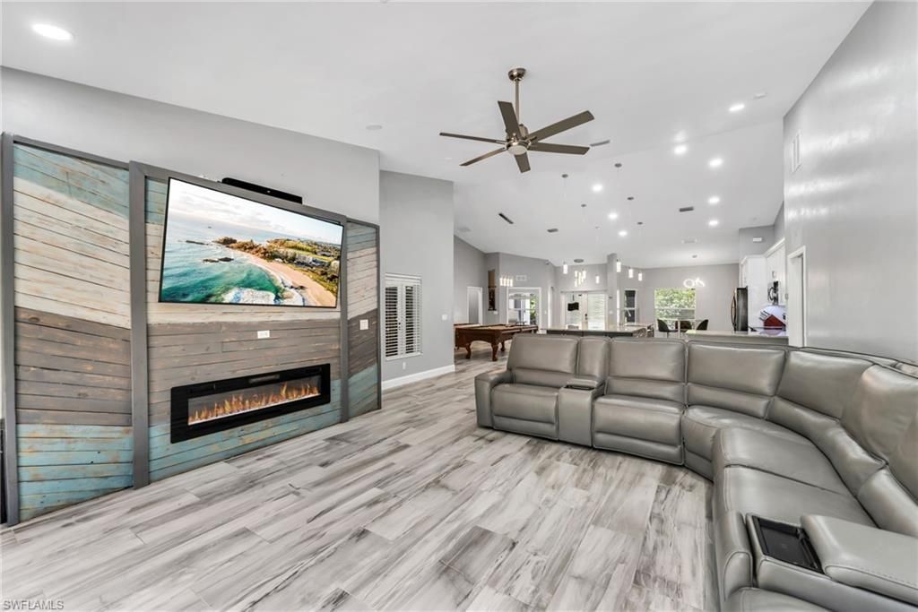 10711 Strike Ln, Bonita Springs, FL 34135 Photo