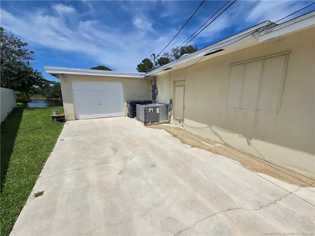2648 Rockcrest Court, West Palm Beach, FL 33415 Photo