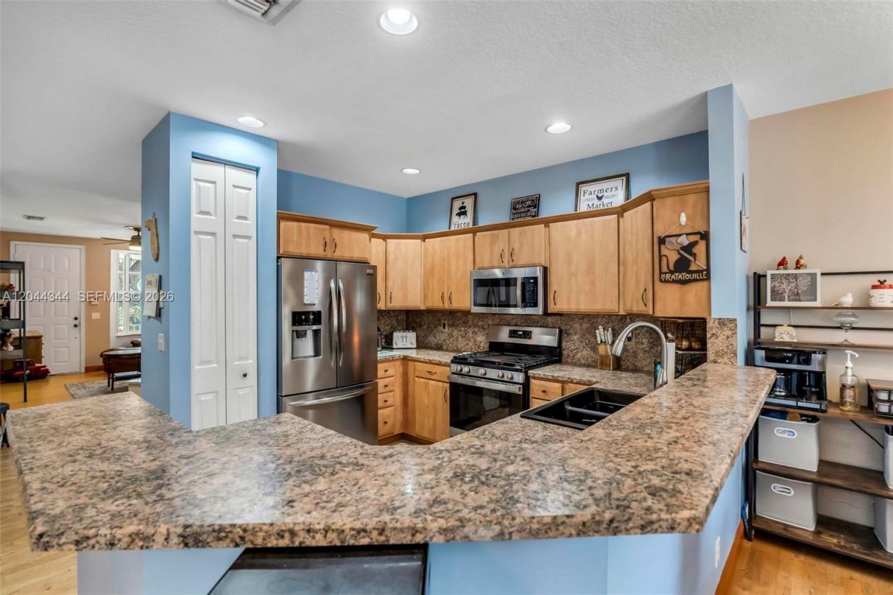 126 Spruce St , Boynton Beach, FL 33426 Photo