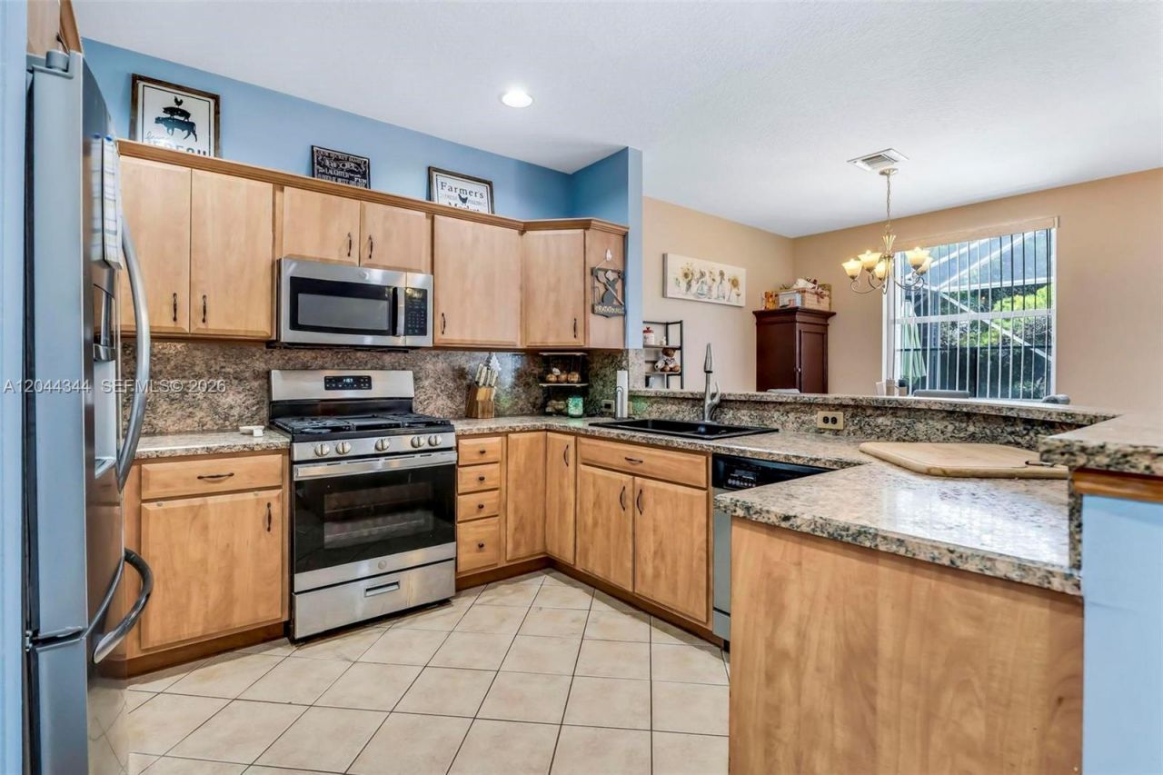 126 Spruce St , Boynton Beach, FL 33426 Photo