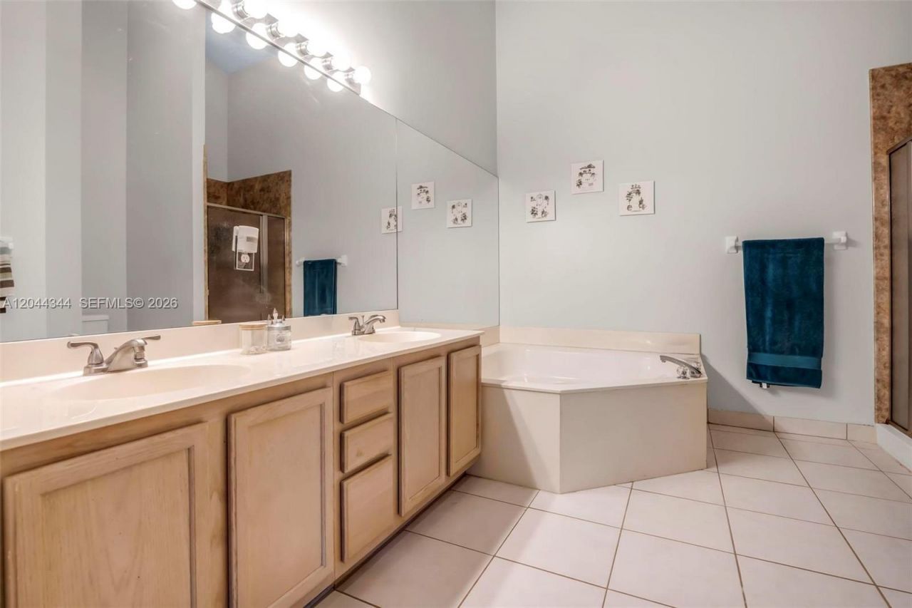 126 Spruce St , Boynton Beach, FL 33426 Photo