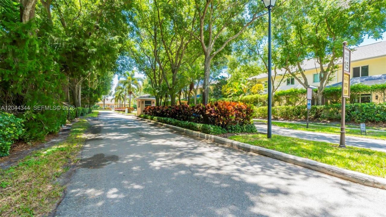 126 Spruce St , Boynton Beach, FL 33426 Photo