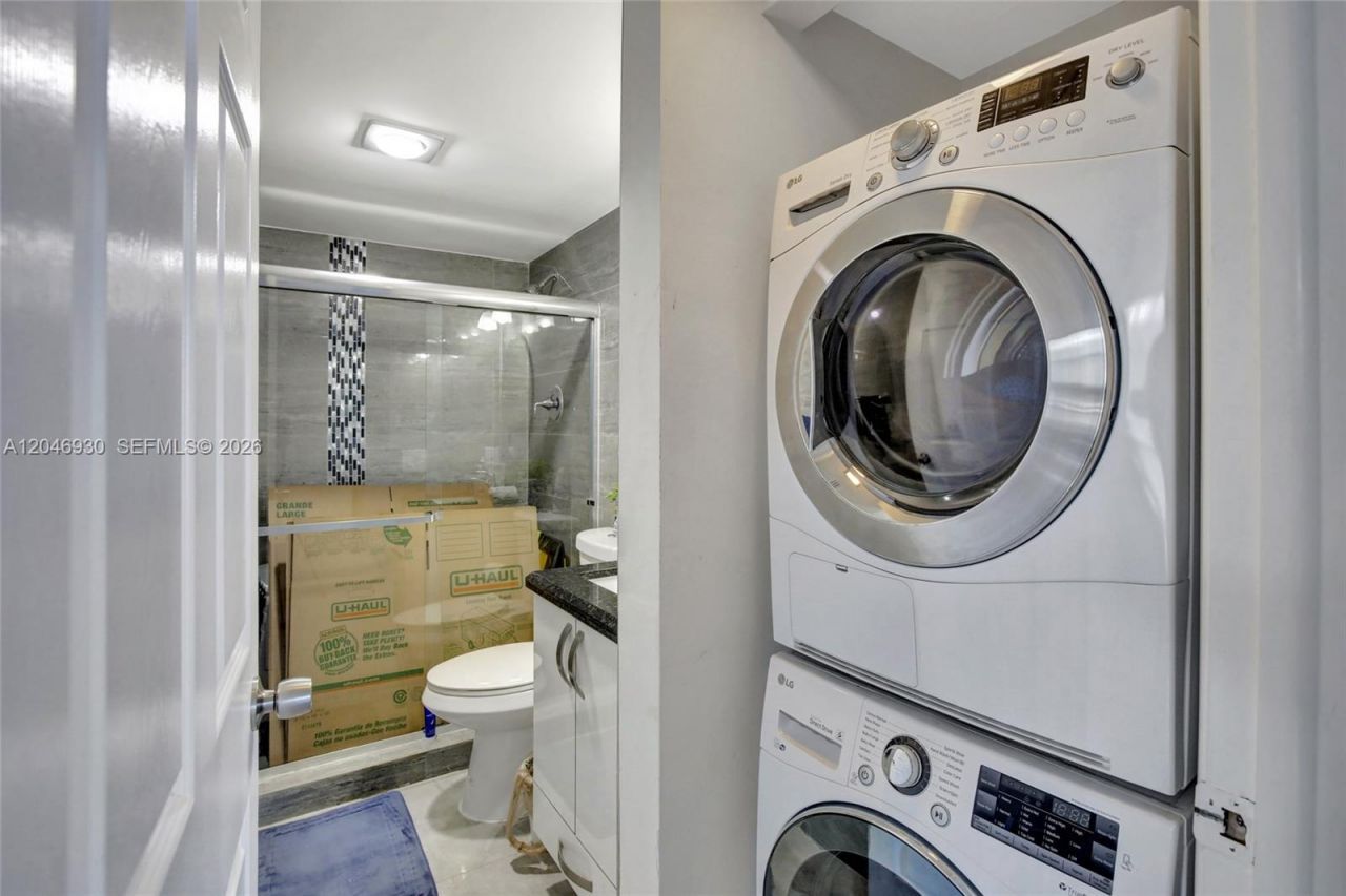 20515 E Country Club Dr, Unit 2147, Aventura, FL 33180 Photo