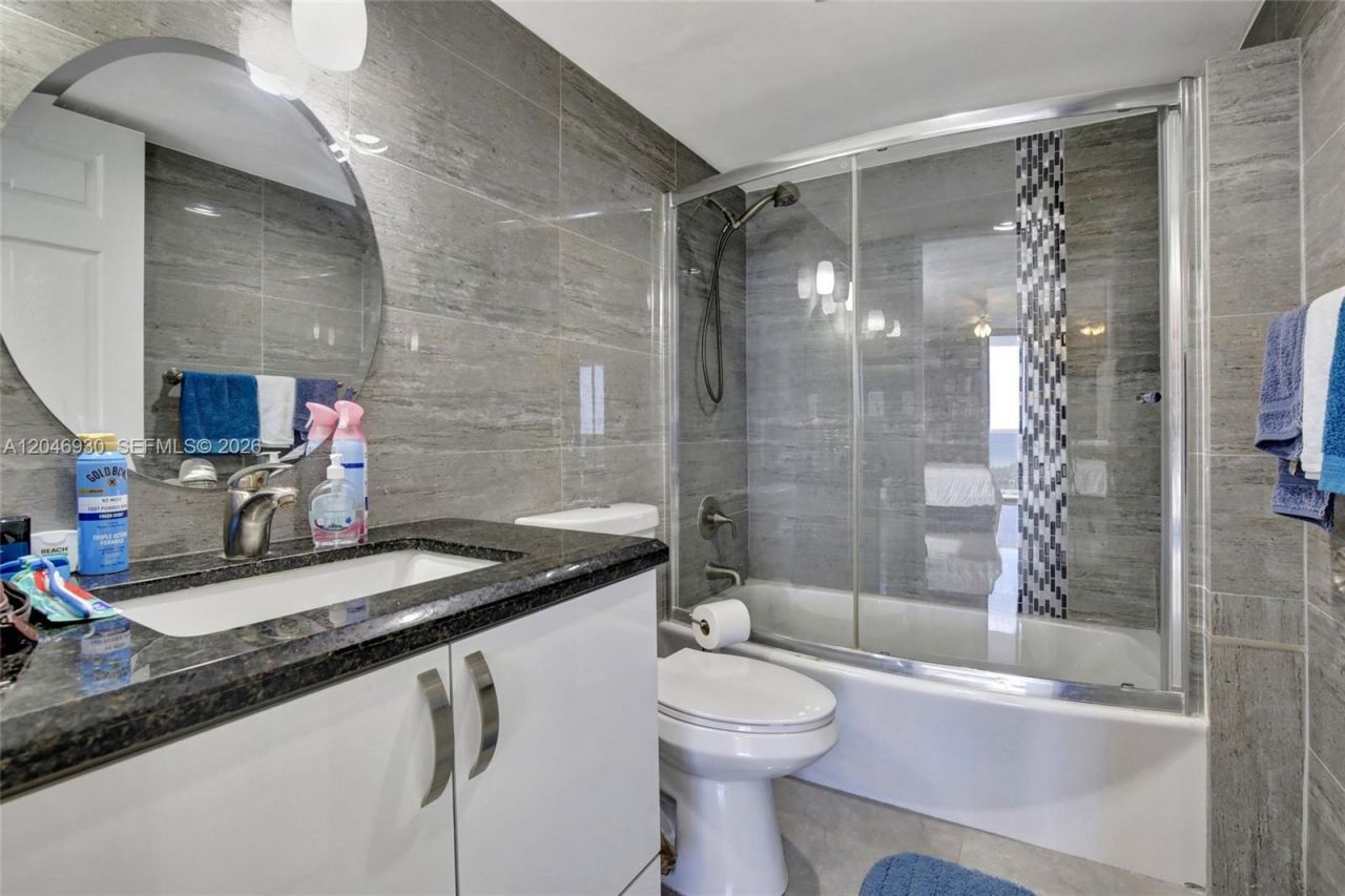 20515 E Country Club Dr, Unit 2147, Aventura, FL 33180 Photo