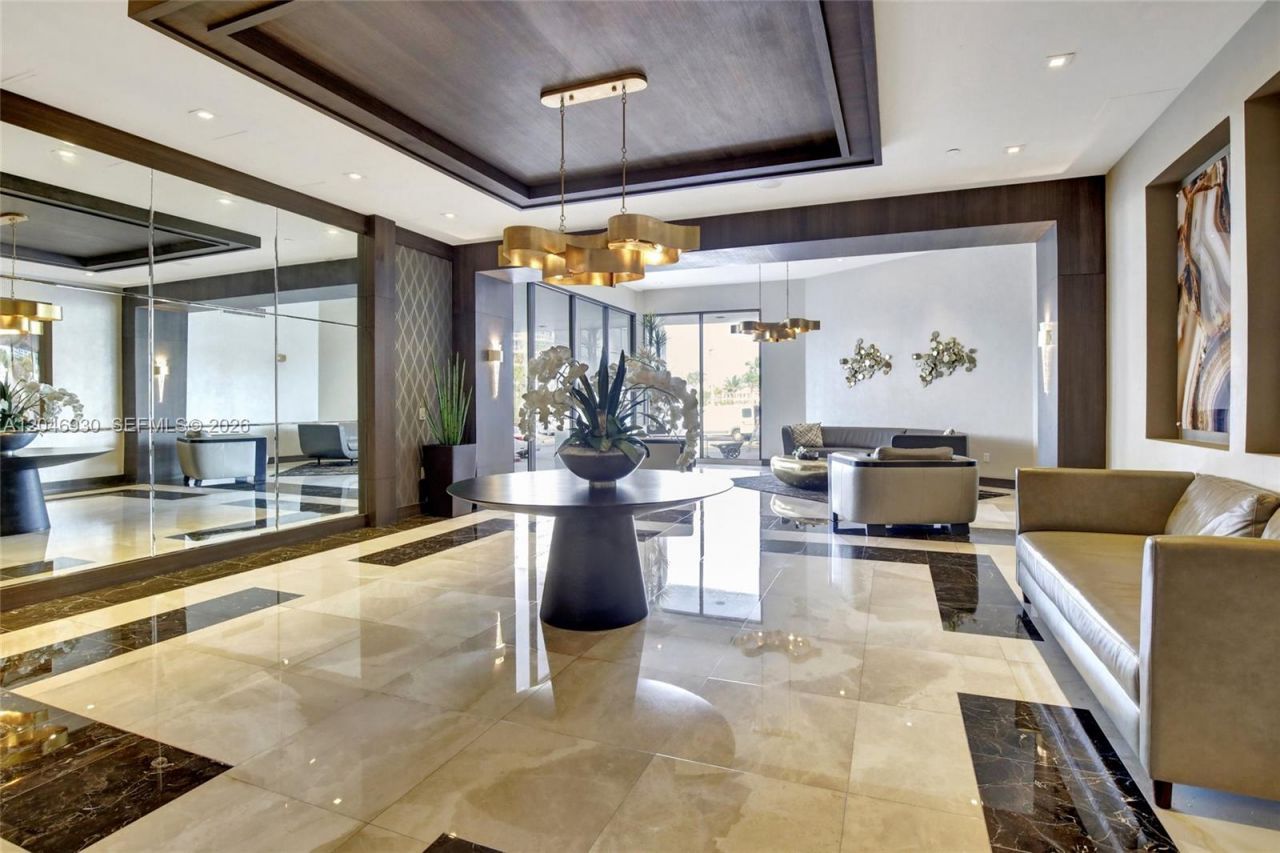 20515 E Country Club Dr, Unit 2147, Aventura, FL 33180 Photo