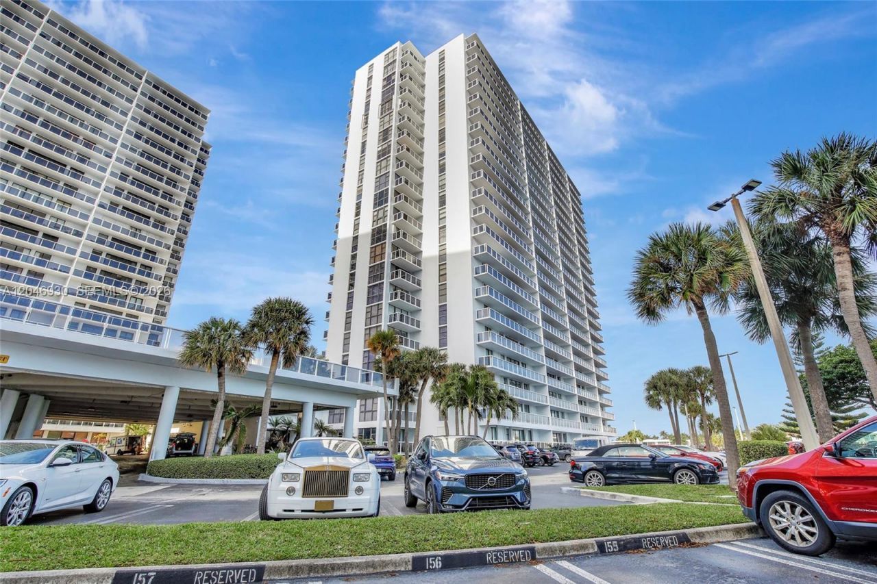 20515 E Country Club Dr, Unit 2147, Aventura, FL 33180 Photo
