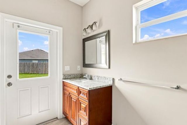 5866 NW Mesa Circle, Port Saint Lucie, FL 34986 Photo