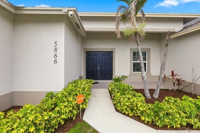 5866 NW Mesa Circle, Port Saint Lucie, FL 34986 Photo