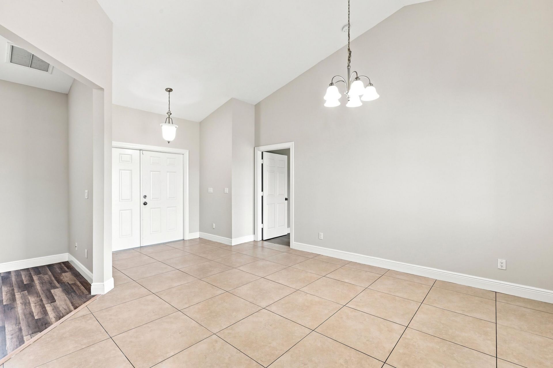 5866 NW Mesa Circle, Port Saint Lucie, FL 34986 Photo