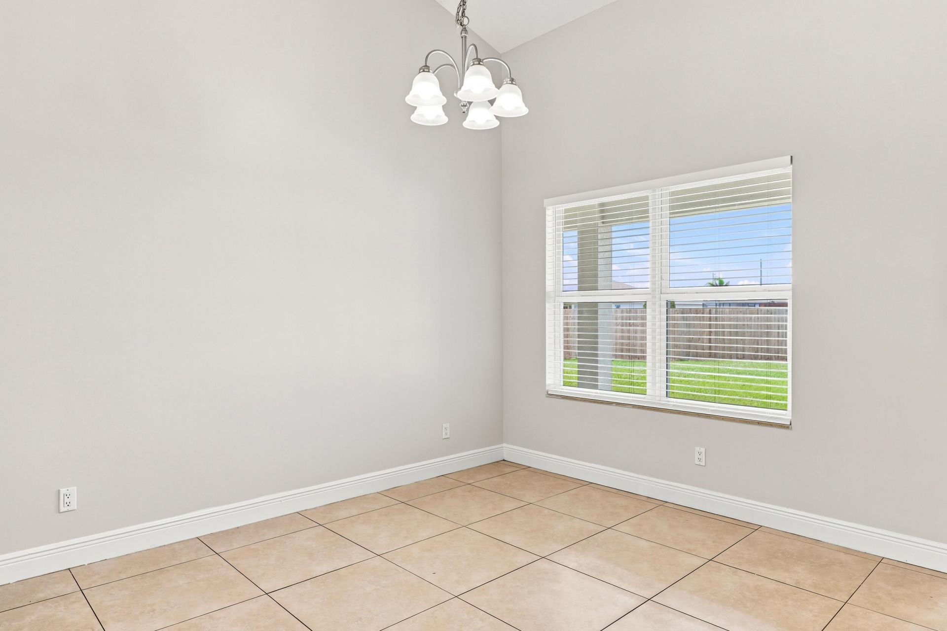 5866 NW Mesa Circle, Port Saint Lucie, FL 34986 Photo