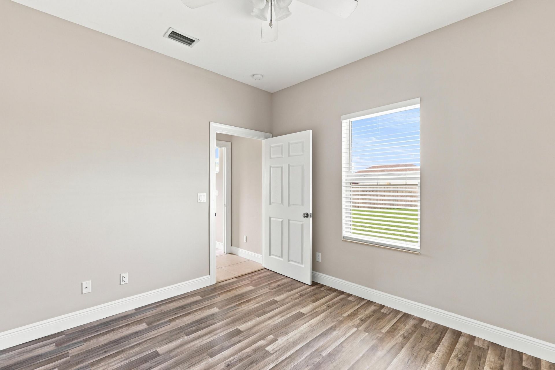 5866 NW Mesa Circle, Port Saint Lucie, FL 34986 Photo