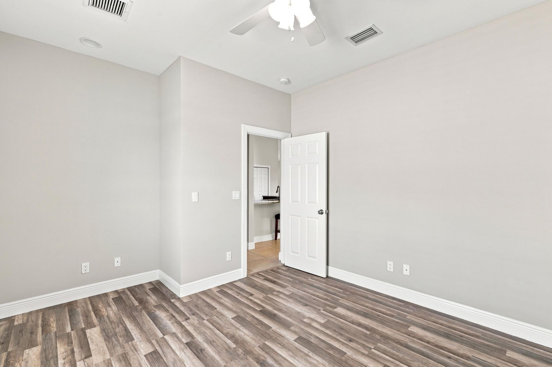 5866 NW Mesa Circle, Port Saint Lucie, FL 34986 Photo