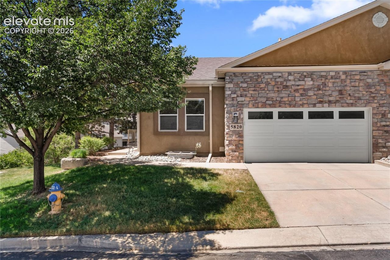 5820 New Crossings Point, Colorado Springs, CO 80918 Main Photo