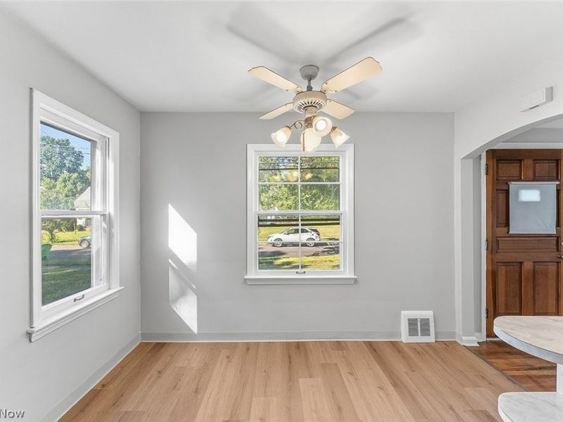 866 E 209th Street, Euclid, OH 44119 Photo 6