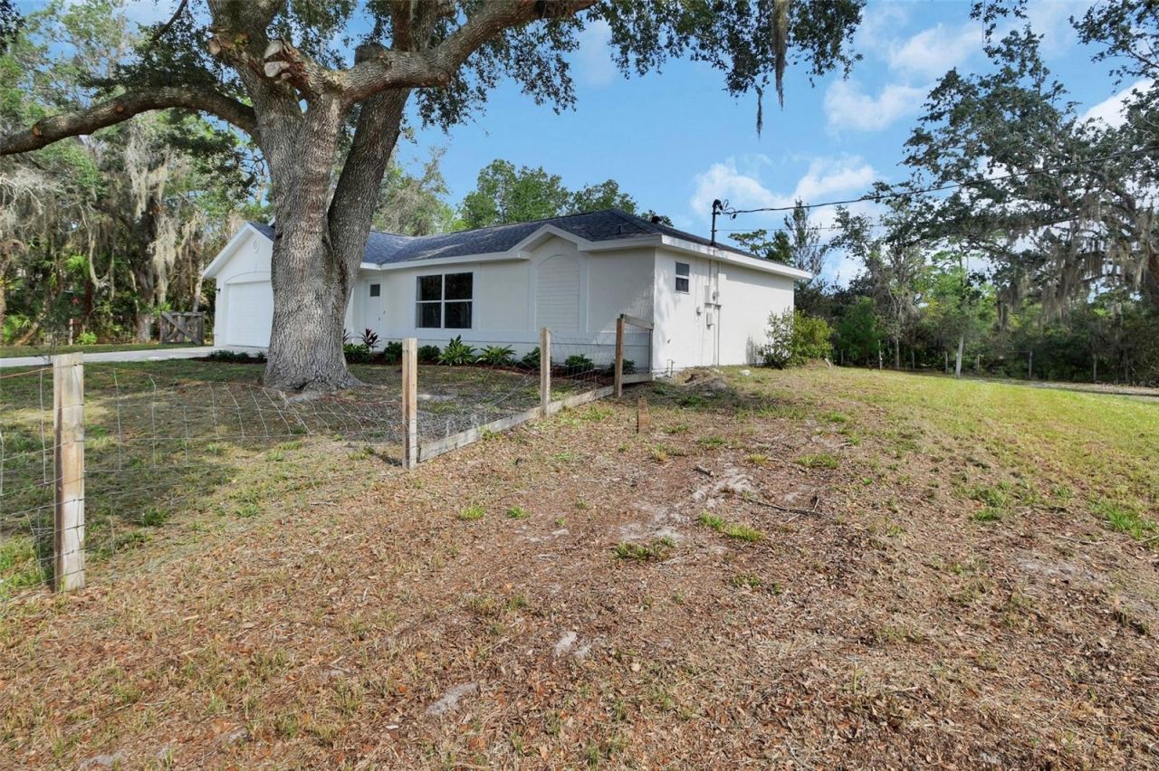 1251 Seminole Drive , De Leon Springs, FL 32130 Photo