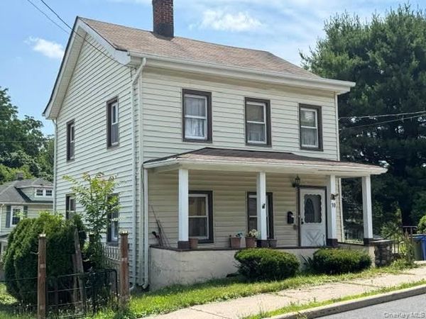 10 Forest Avenue, Middletown, NY 10940