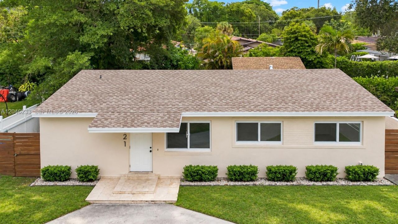 321 NW 56th Ave, Miami, FL 33126 Photo