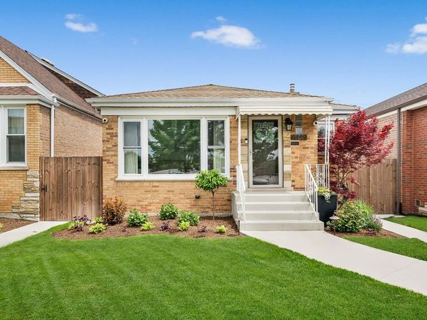 6449 S Kenneth Avenue , Chicago, IL 60629