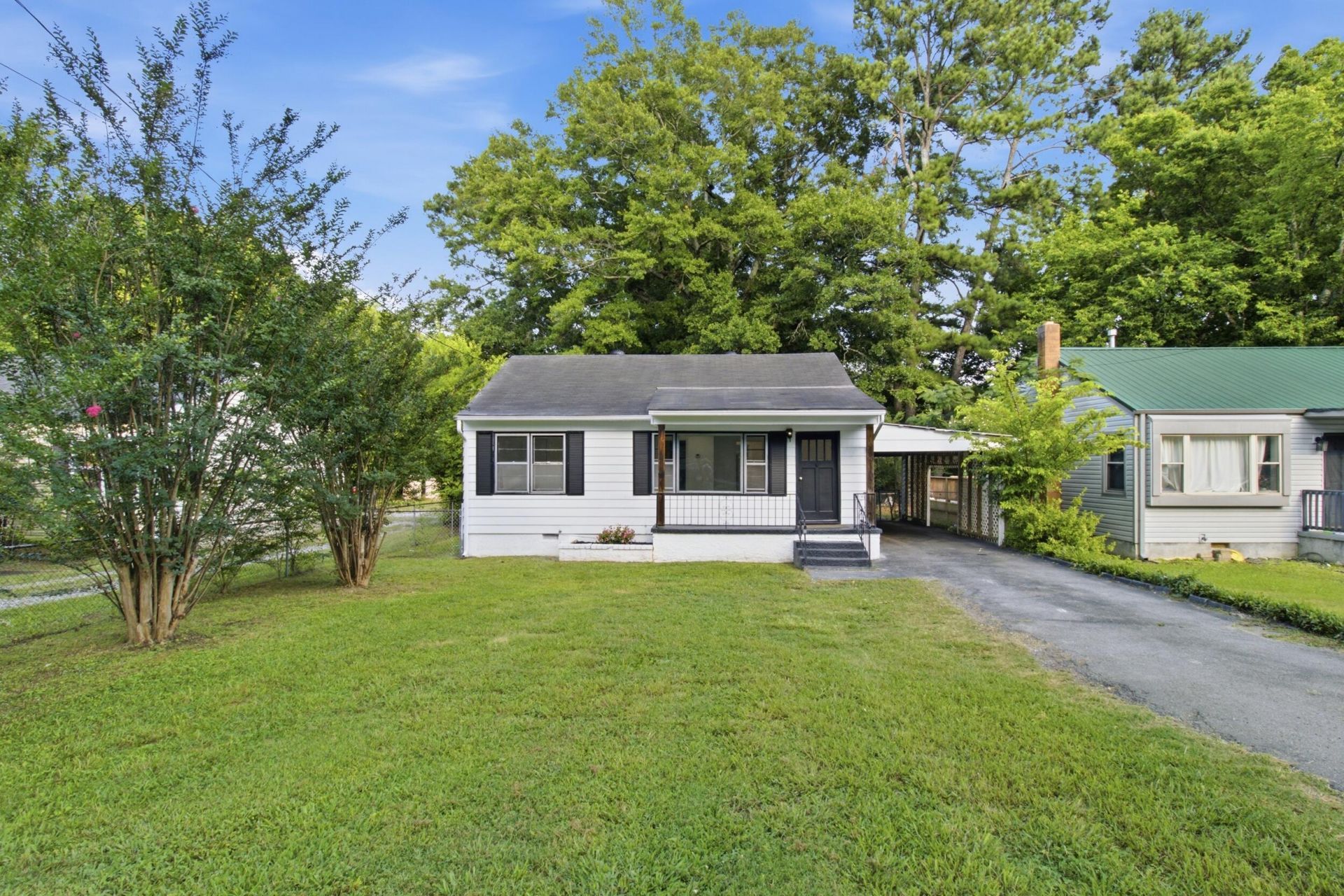 606 S Moore Road, Chattanooga, TN 37412 Main Photo