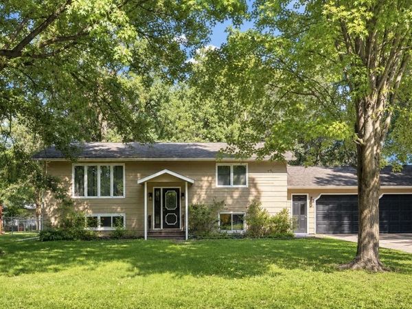 1115 11th Street SW, Little Falls, MN 56345