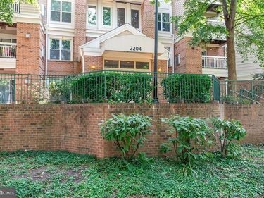 2204 WESTCOURT LANE, Unit 317, HERNDON, VA 20170