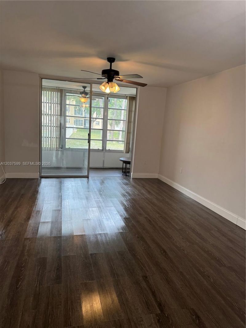 8325 Sunrise Lakes Blvd , Unit 103, Sunrise, FL 33322 Photo