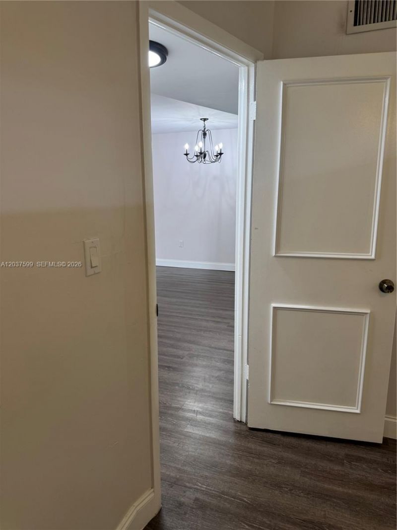 8325 Sunrise Lakes Blvd , Unit 103, Sunrise, FL 33322 Photo