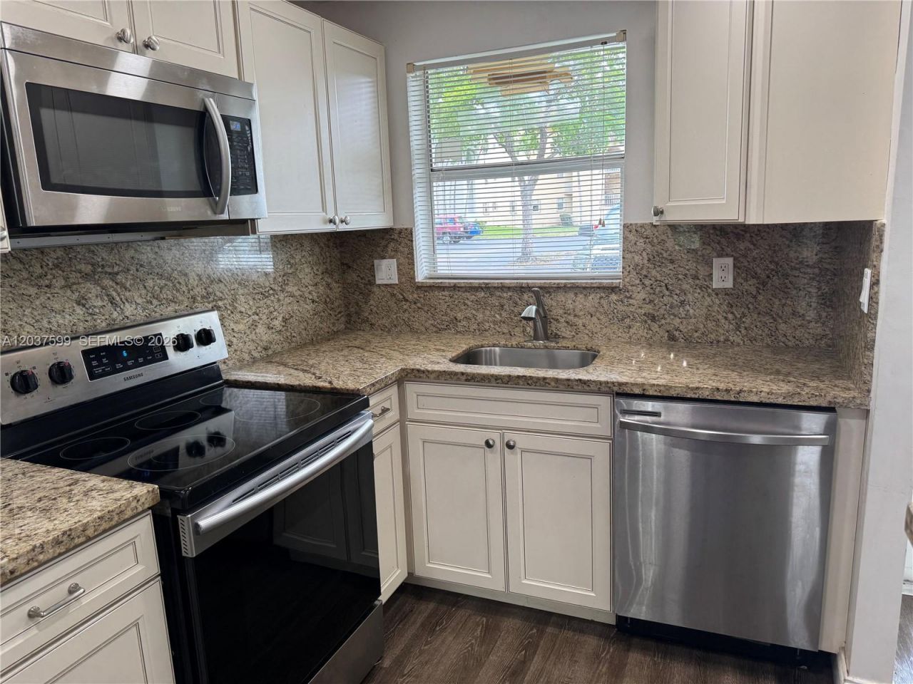 8325 Sunrise Lakes Blvd , Unit 103, Sunrise, FL 33322 Photo