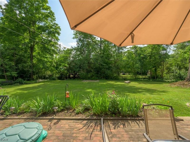 245 Griswold Drive, Youngstown, OH 44512 Photo 11